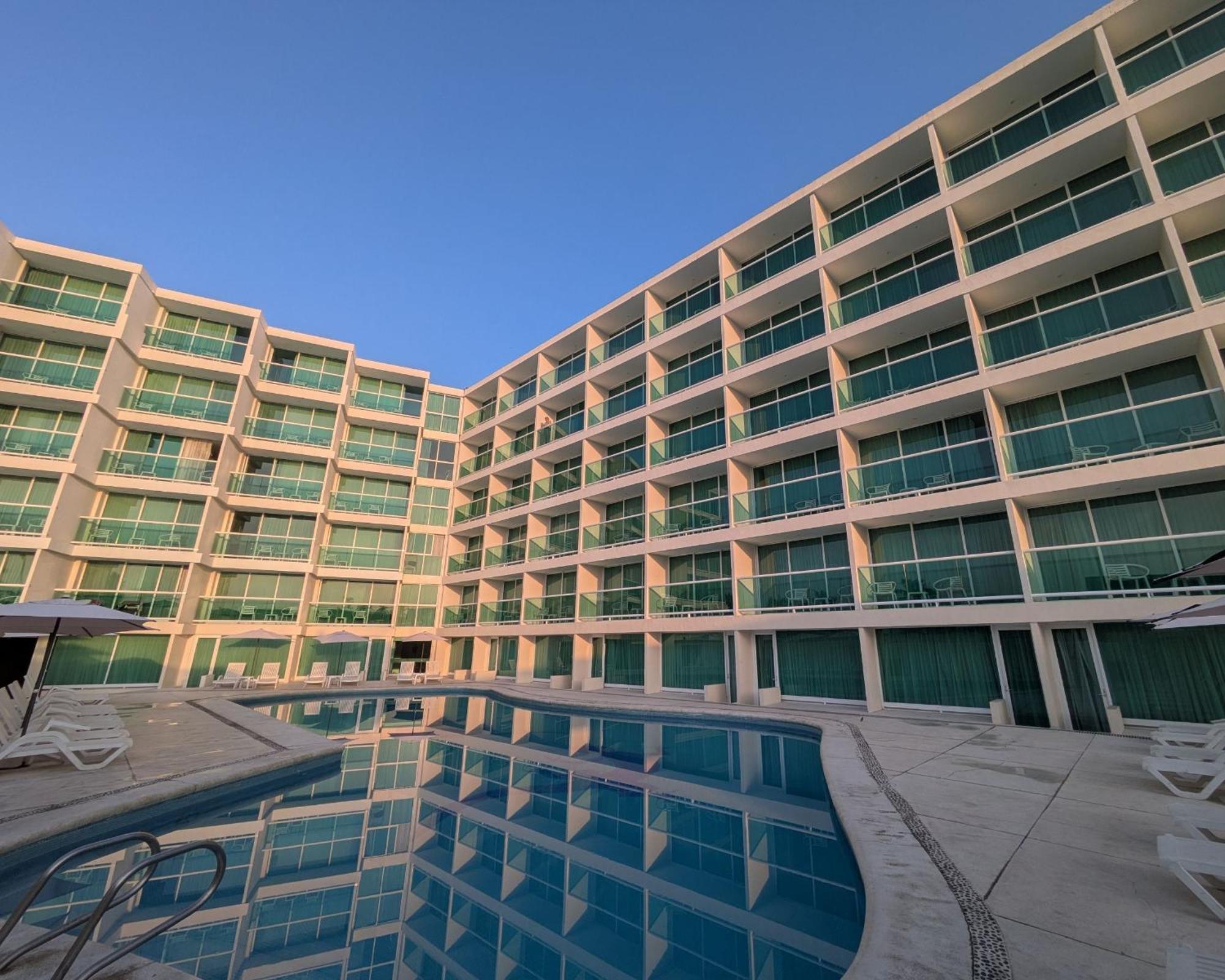We Hotel Ακαπούλκο Εξωτερικό φωτογραφία